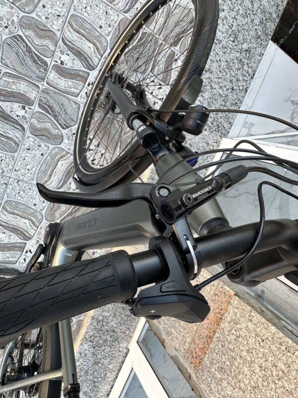 Cube Supreme Hybrid Pro 2022