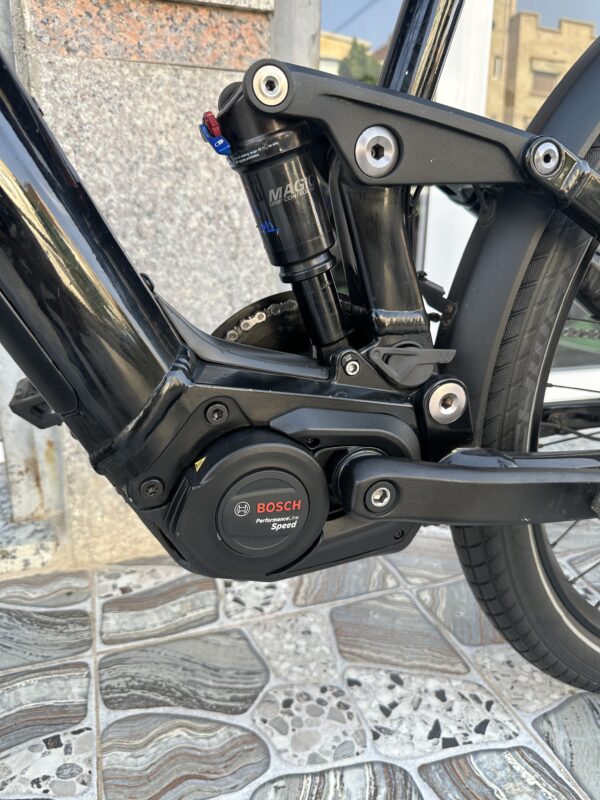 Moustache Friday 27 FS SPEED