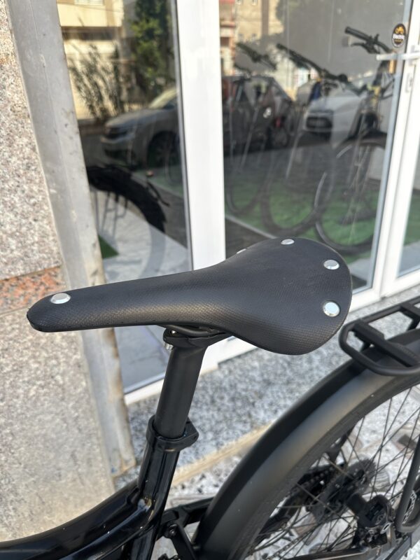 Moustache Friday 27 FS SPEED