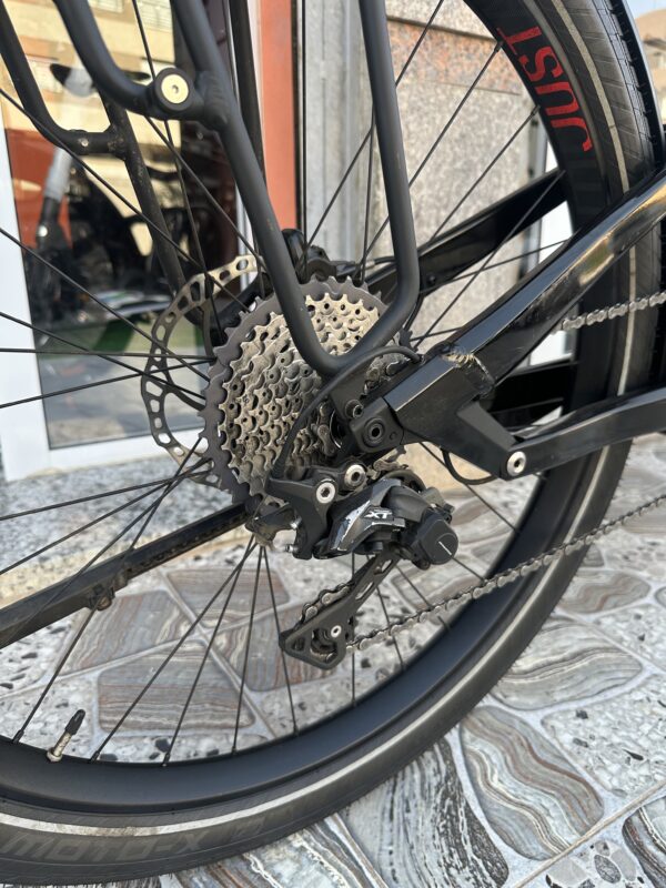 Moustache Friday 27 FS SPEED